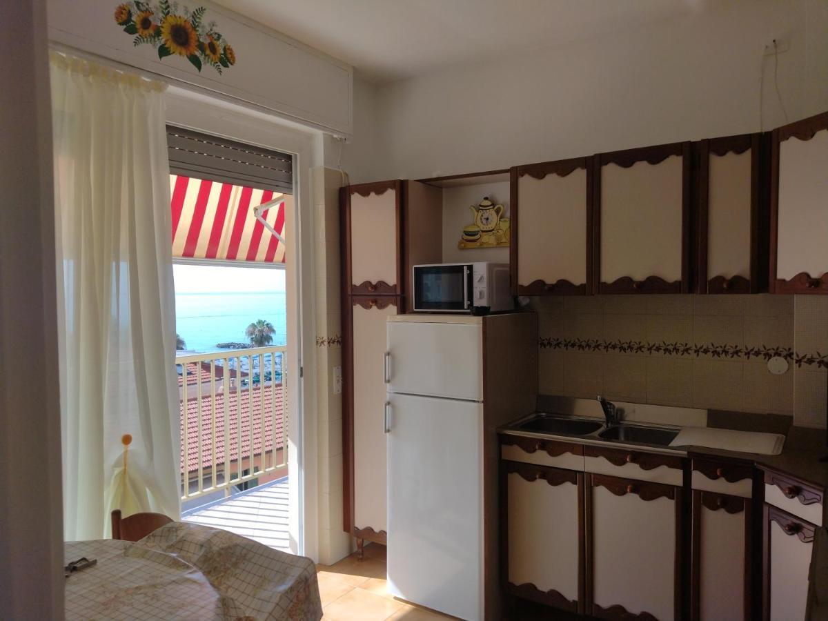 شقة Casa Fronte Mare فنتيميليا المظهر الخارجي الصورة